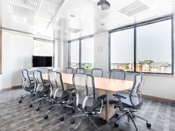 Regus (IWG) Park Bank Plaza Madison