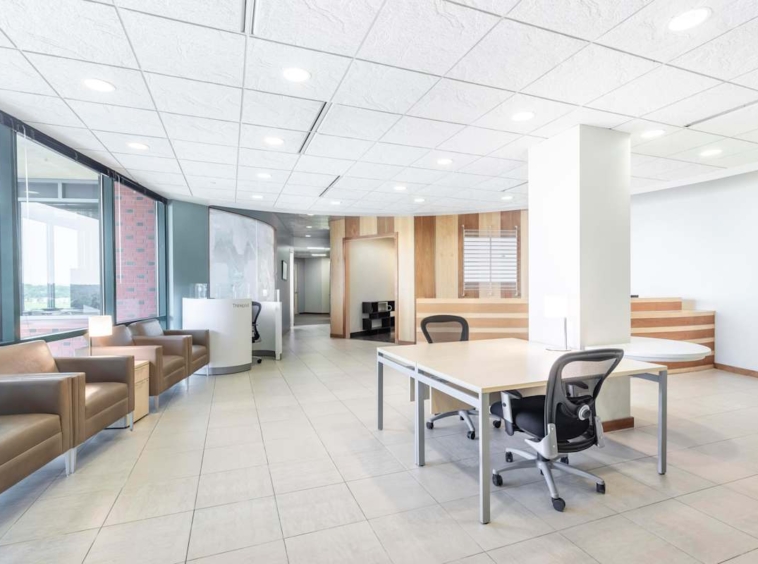 Regus (IWG) Park Bank Plaza Madison