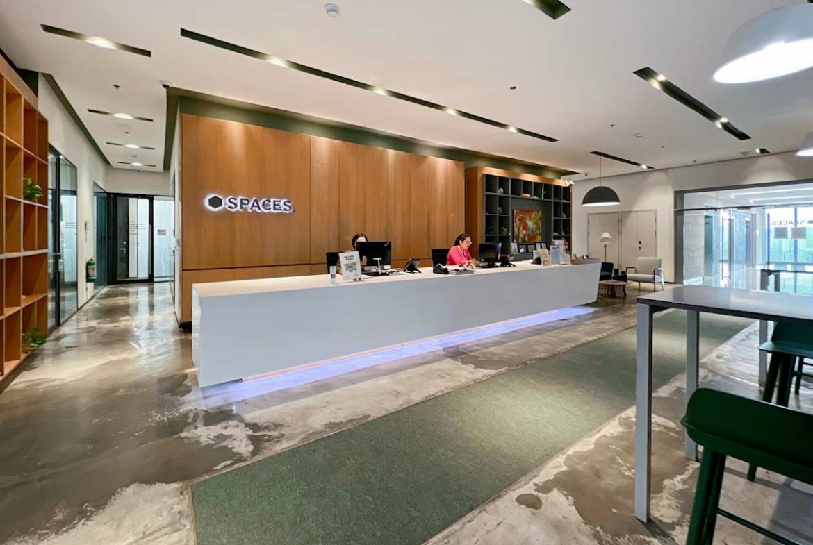 Spaces (IWG) Penthouse World Plaza Taguig