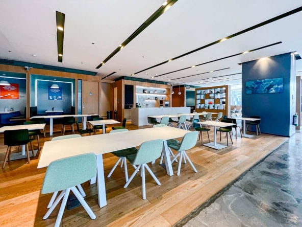 Spaces (IWG) Penthouse World Plaza Taguig