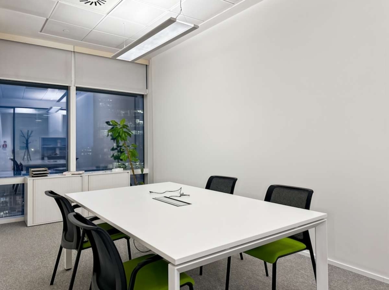 Spaces (IWG) Piazza Gae Aulenti Milan