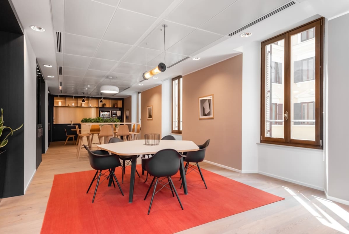 Signature by Regus (IWG) Piazza San Silvestro 8 Rome