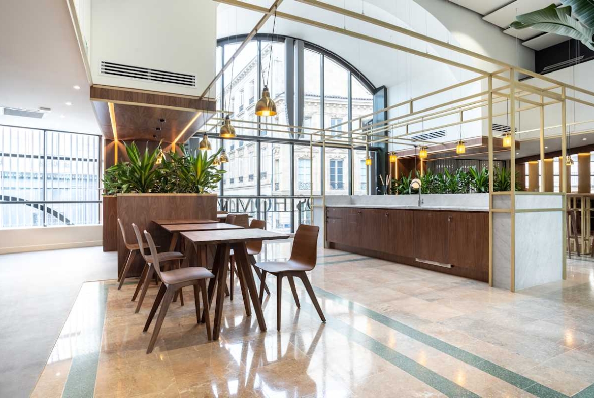 Signature by Regus (IWG) Place des Grands Hommes Bordeaux