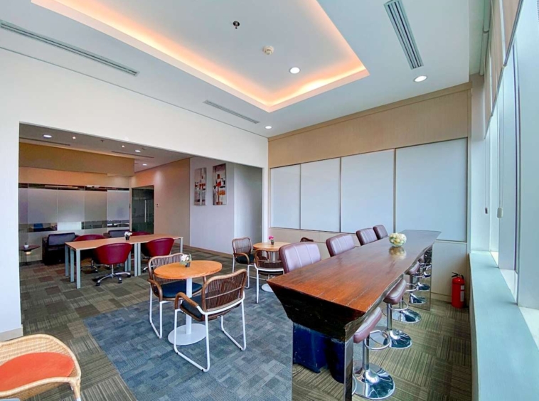 HQ (IWG) Plaza Oleos South Jakarta