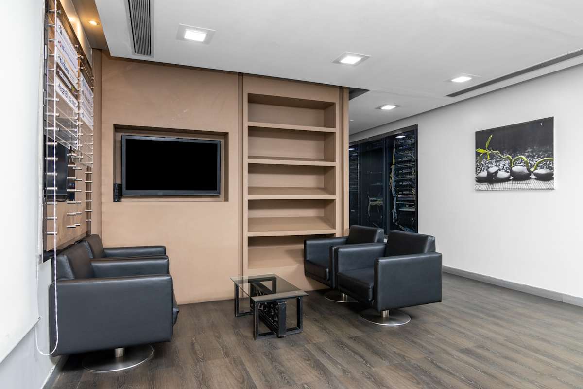 Regus (IWG) Prabhavee Tech Park Pune
