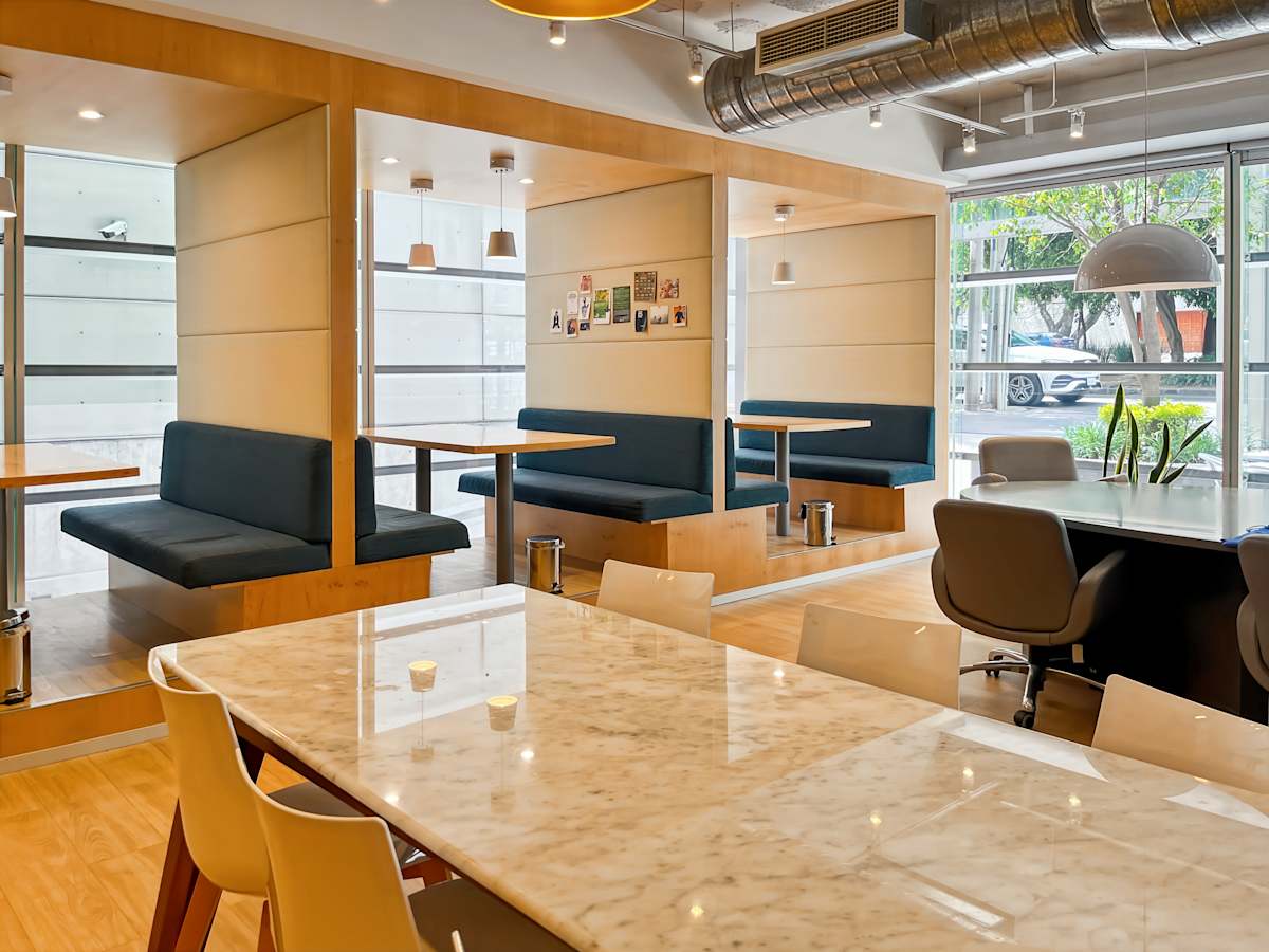 Spaces (IWG) Prado Sur 150 Mexico City