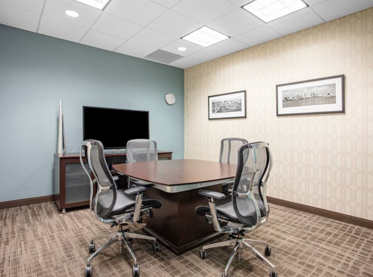 Regus (IWG) Prairie Glen Campus Glenview