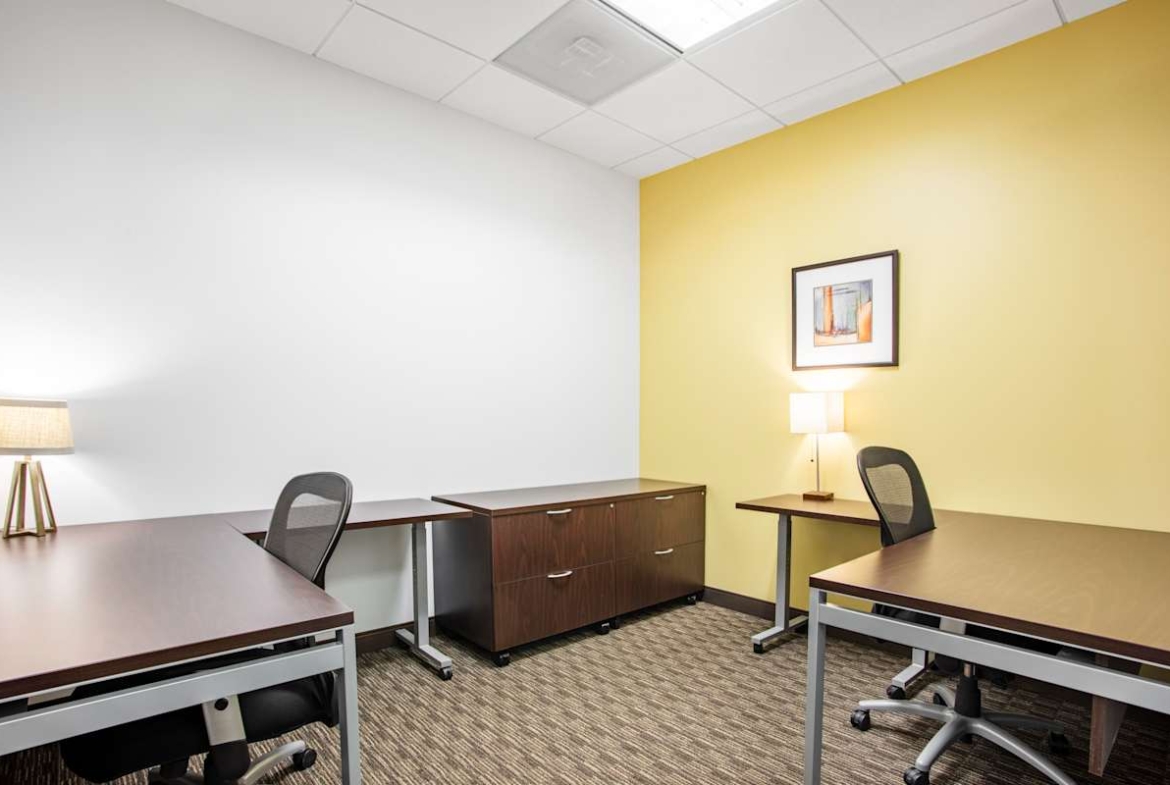 Regus (IWG) Prairie Glen Campus Glenview