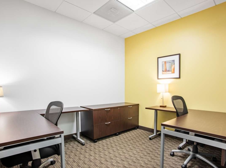 Regus (IWG) Prairie Glen Campus Glenview