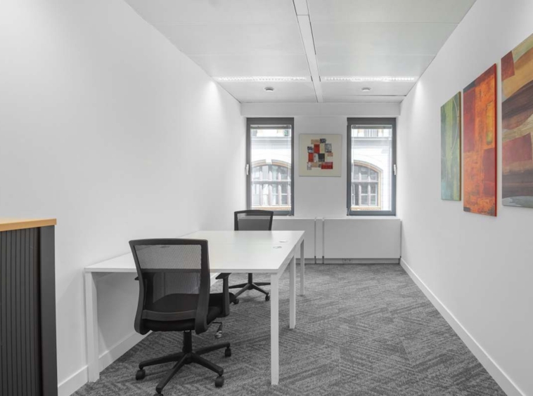 Regus (IWG) President Business Centre Budapest