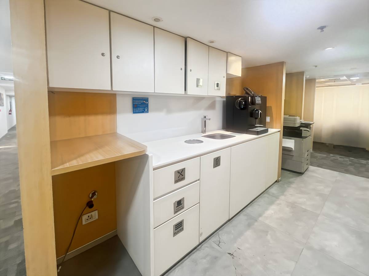 Regus (IWG) Punj Essen House New Delhi