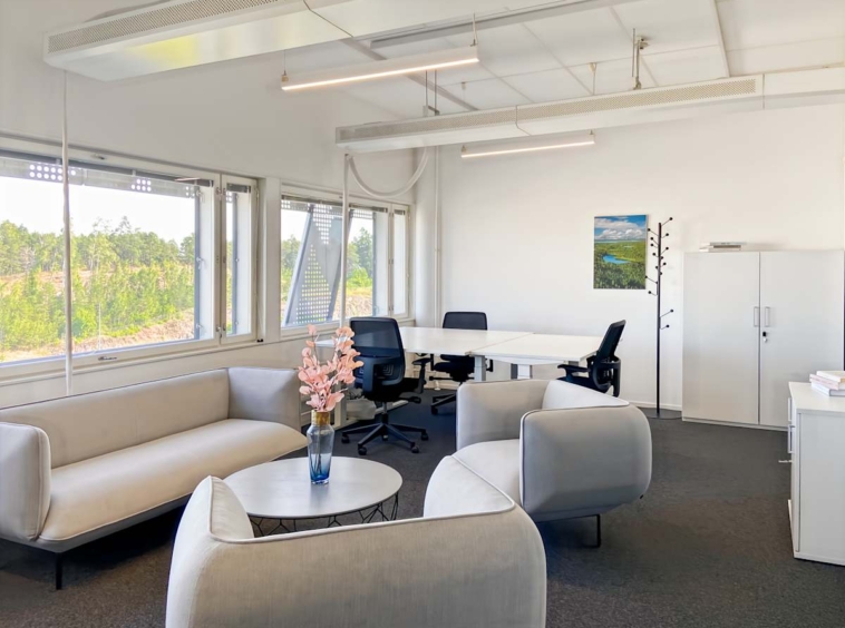 Regus (IWG) Puolikkotie 8 Espoo
