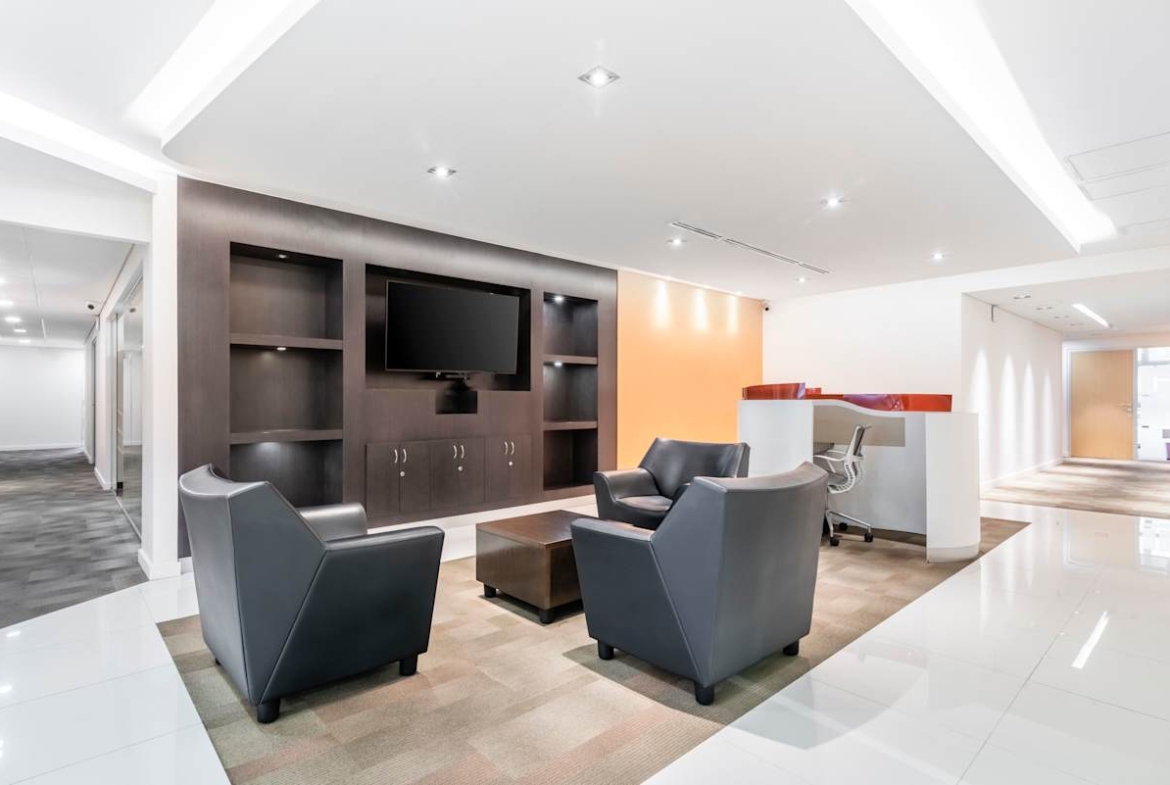 Regus (IWG) QBO Bogota
