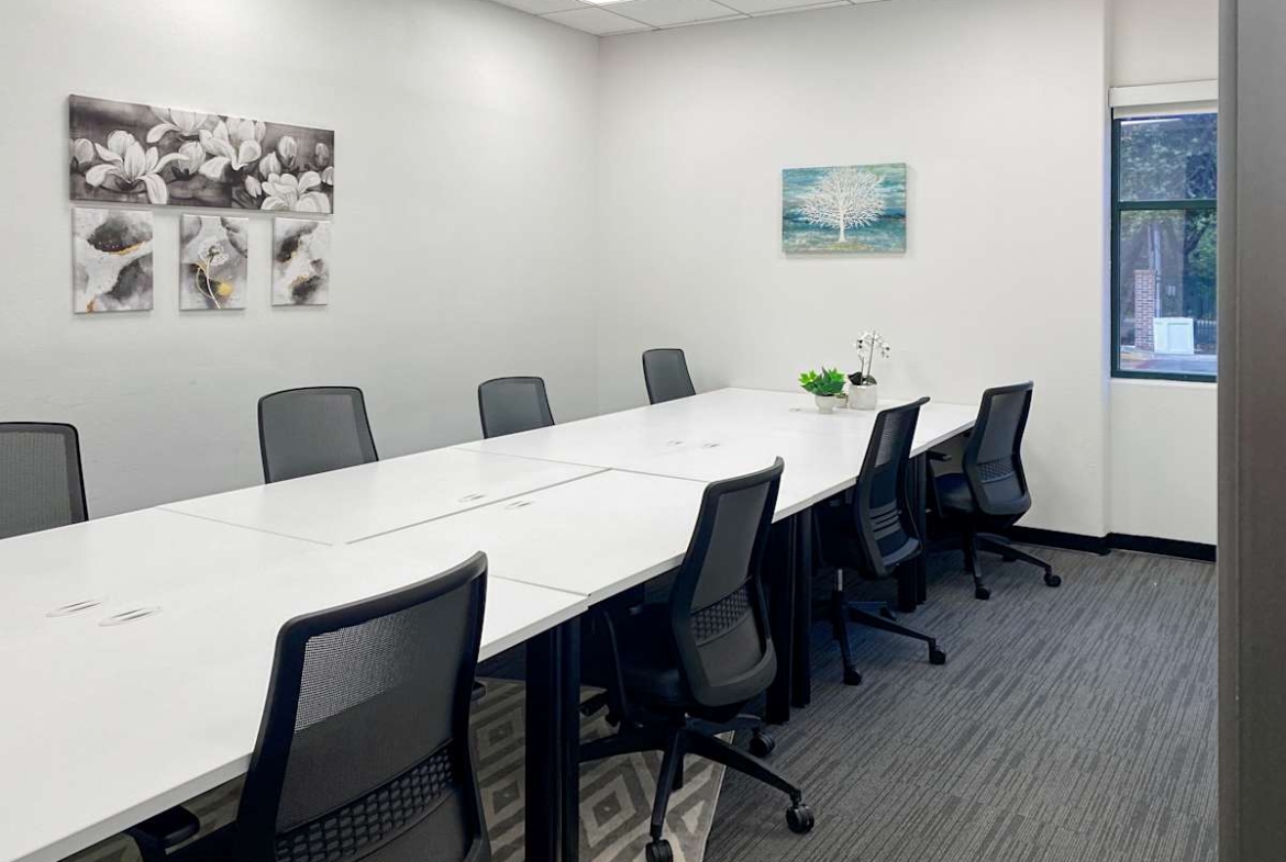 Regus (IWG) Railroad Ave Danville