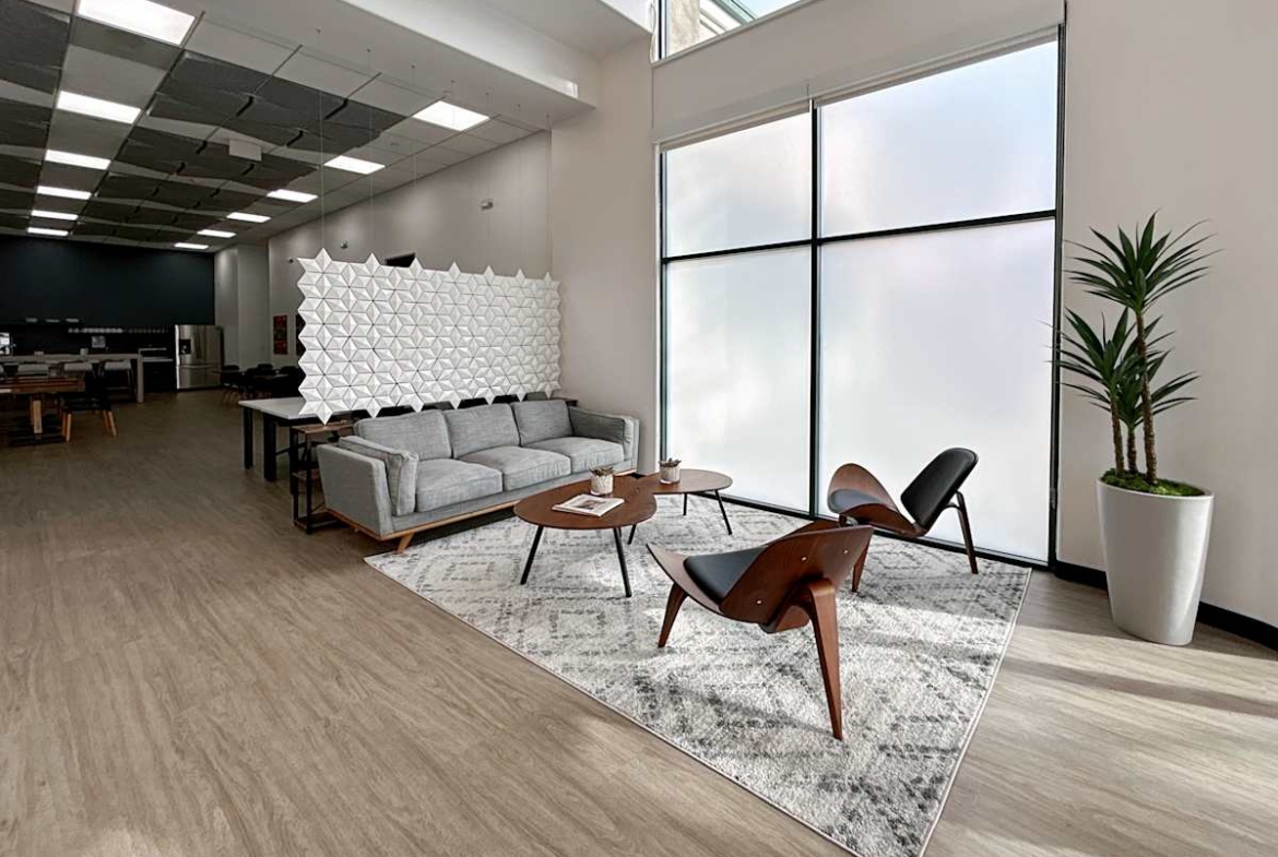 Regus (IWG) Railroad Ave Danville