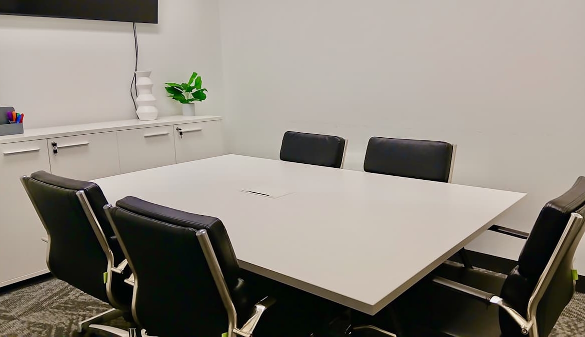 Regus (IWG) Raritan Plaza I Edison