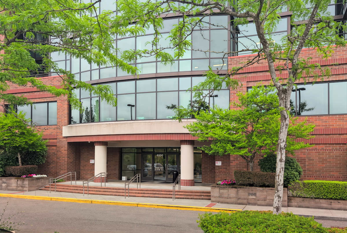Regus (IWG) Redstone Corporate Center Mountlake Terrace