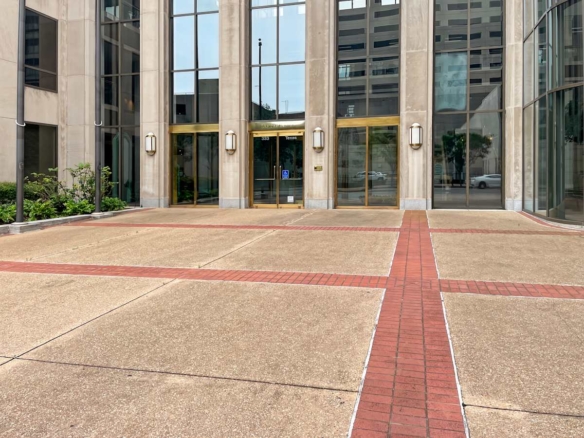 Regus (IWG) Regions Bank Tower Shreveport