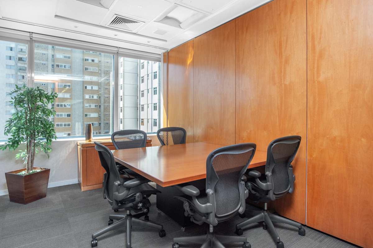 Regus (IWG) Renaissance Work Centre Belo Horizonte