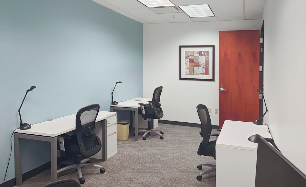 Regus (IWG) River Crossing at Keystone Indianapolis