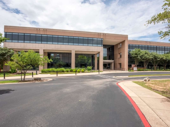 Regus River Place Office Space
