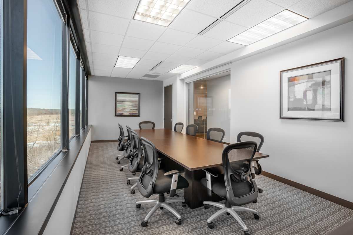 Riverwood Corporate Center I Waukesha Regus (IWG) Riverwood Corporate Center I Waukesha