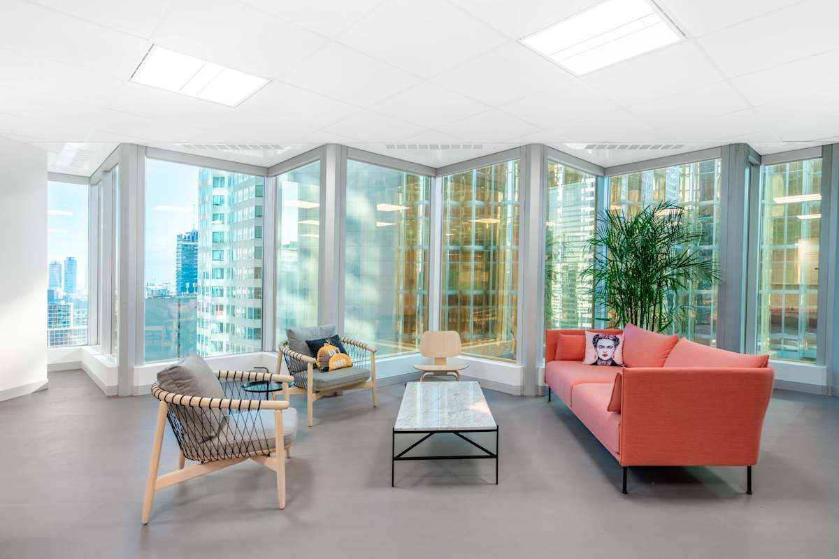 Spaces (IWG) Royal Bank Plaza Toronto