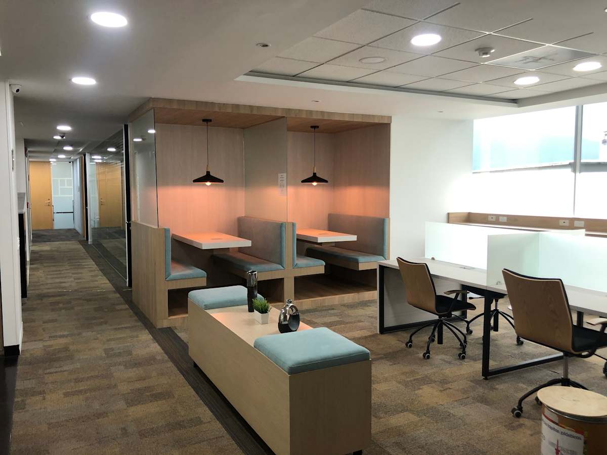 San Fernando Plaza Medellin Regus (IWG) San Fernando Plaza Medellin