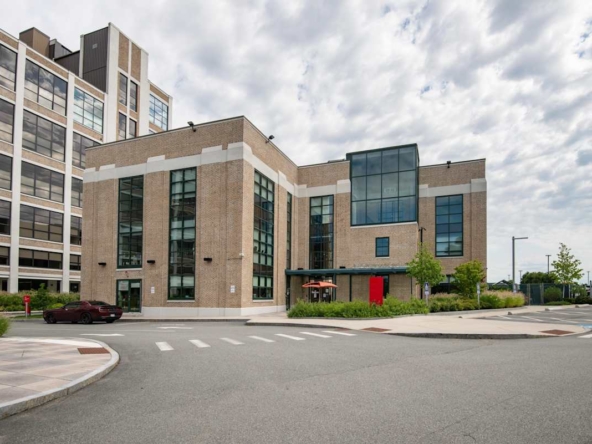 Regus (IWG) Schraffts Center Charlestown