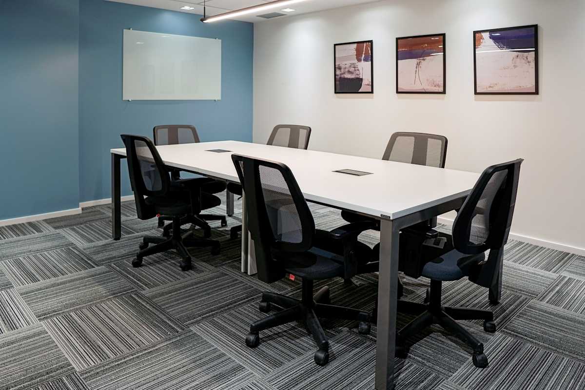 Século XXI Curitiba Regus (IWG) Século XXI Curitiba