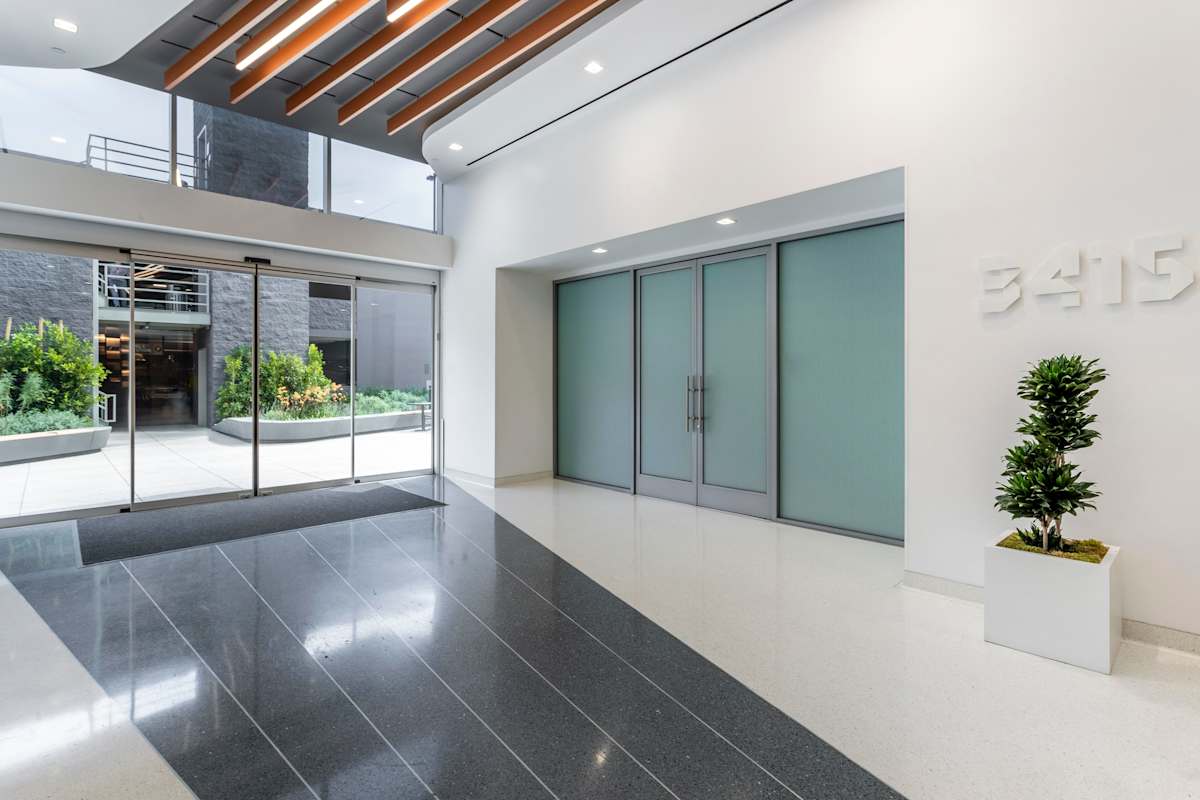 Regus (IWG) Sepulveda Center Los Angeles
