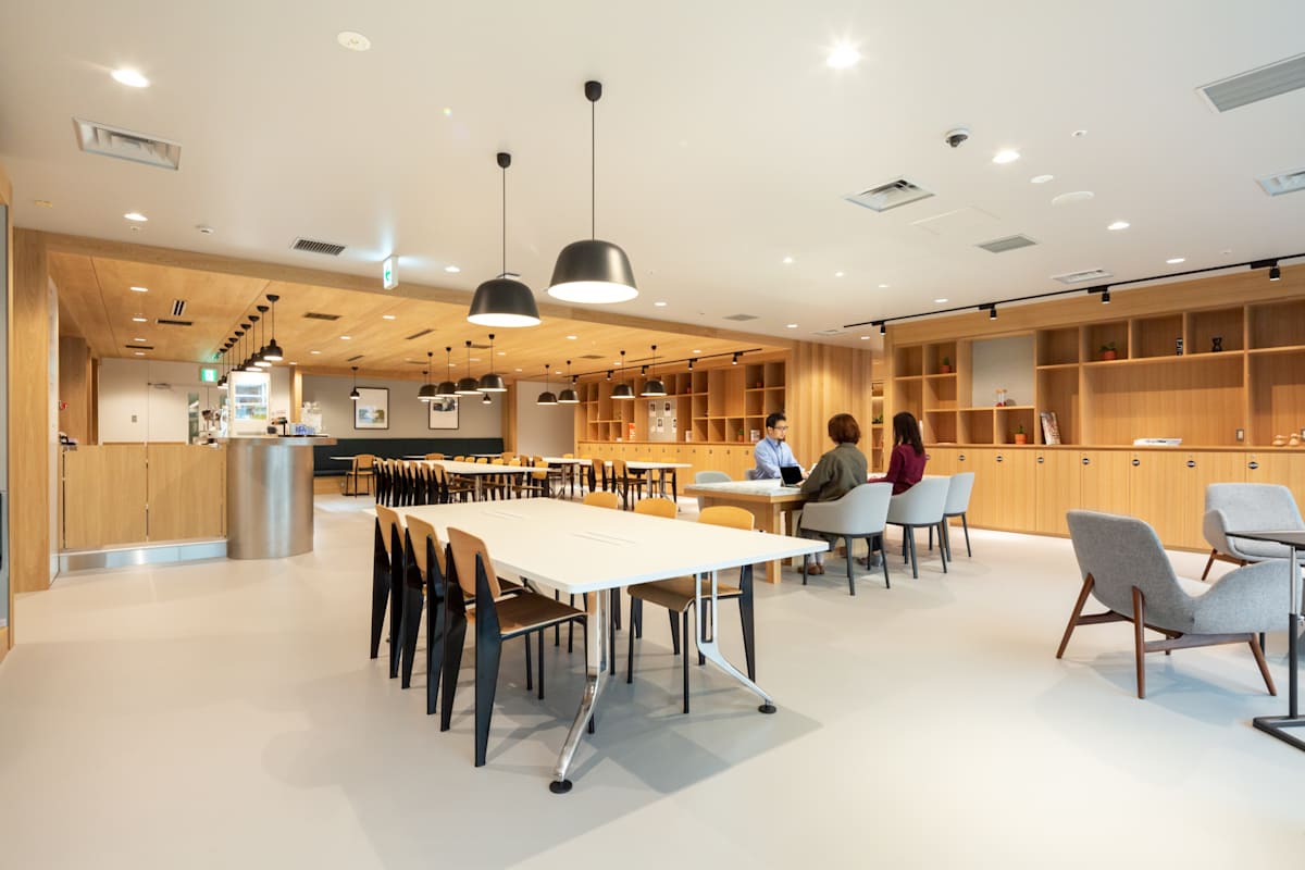 Spaces (IWG) Shinagawa Central Tower Tokyo