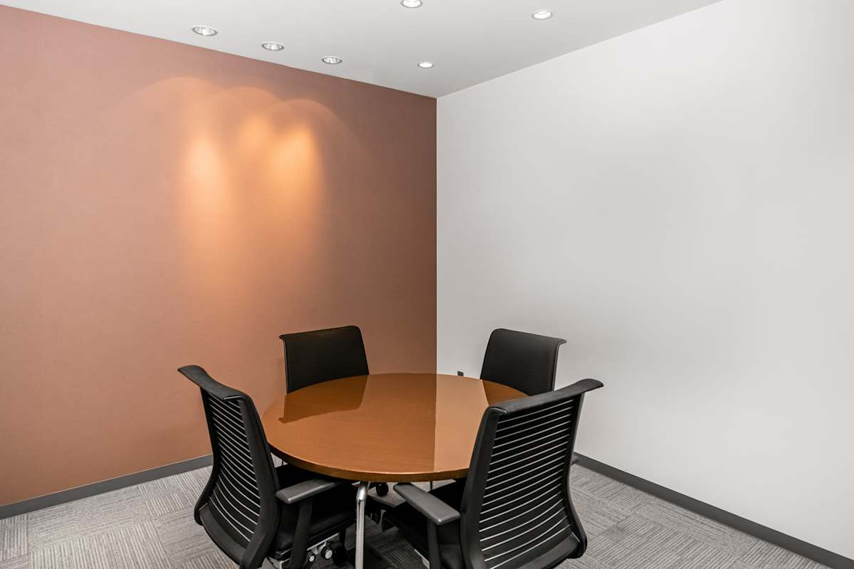 Regus (IWG) Shinbashi Tokyo Building Tokyo