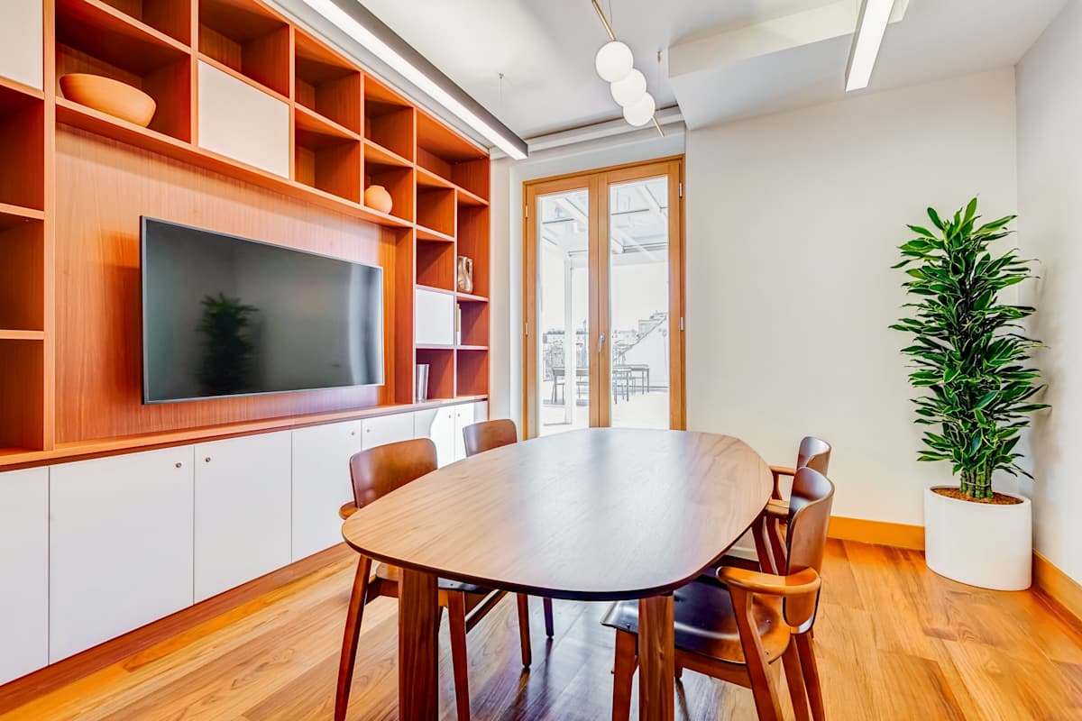 Signature by Regus (IWG) Signature Tritone Rome