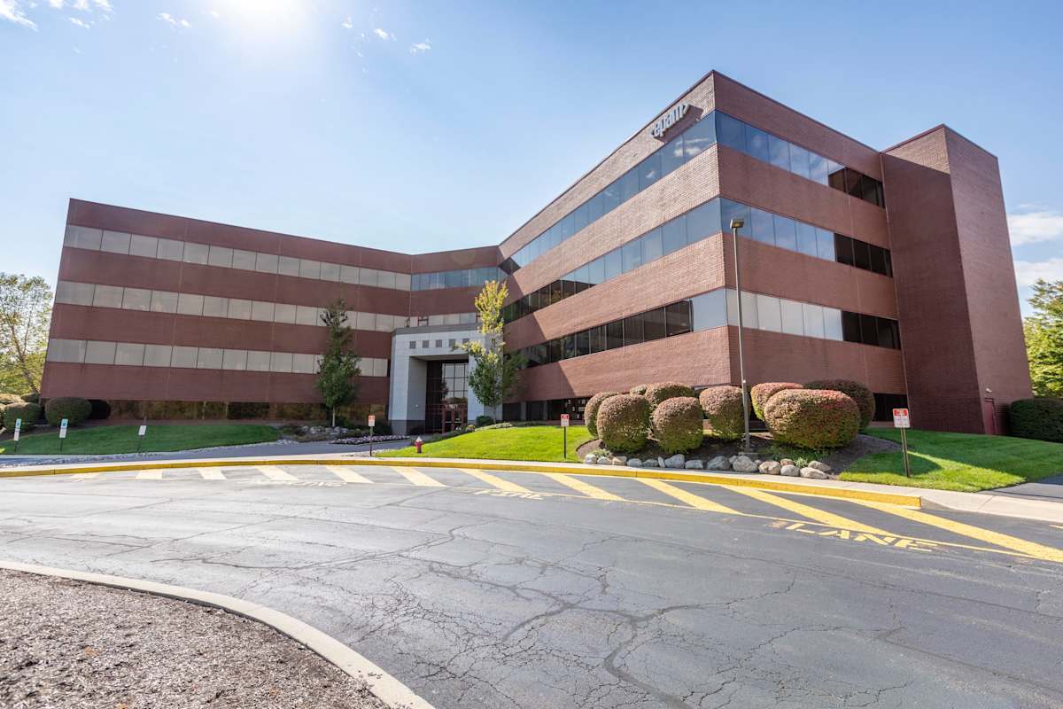 Regus (IWG) Silver Lake Executive Campus Newtown