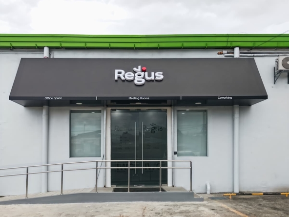 Regus (IWG) South Supermarket Lipa