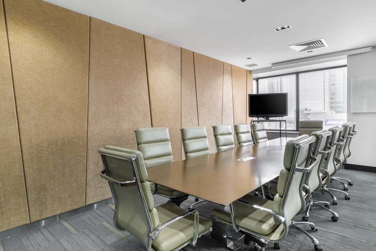 St Martins Tower Perth Regus (IWG) St Martins Tower Perth