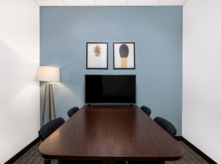 Regus (IWG) Station Park Farmington