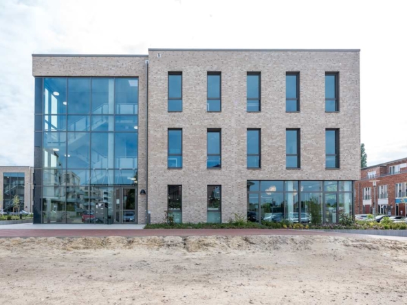 Regus (IWG) Stau 123