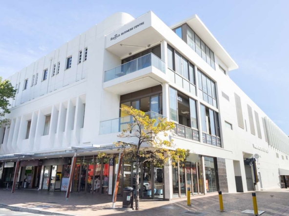 Regus (IWG) Stellenbosch Eikestad Mall Stellenbosch