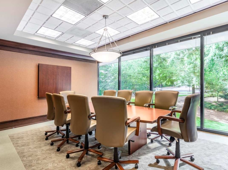 Regus (IWG) Sterling Pointe II Atlanta