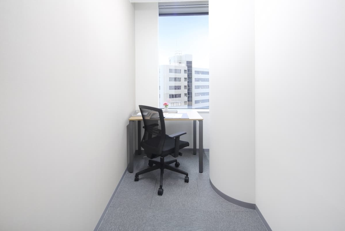 Open Office (IWG) Stork Building Kagamibashi Niigata-shi
