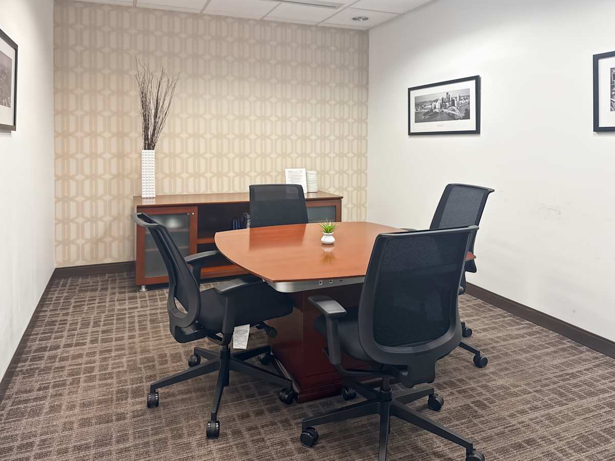 HQ (IWG) Sugarloaf Corporate Center Duluth