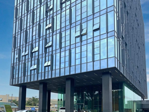 serviced offices in zambia Regus (IWG) SunShare Tower Lusaka