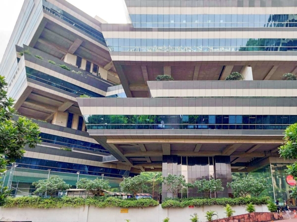 Regus (IWG) Supreme Business Park Mumbai