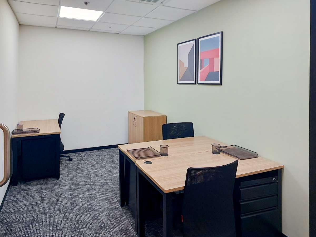 Regus (IWG) Supreme Business Park Mumbai