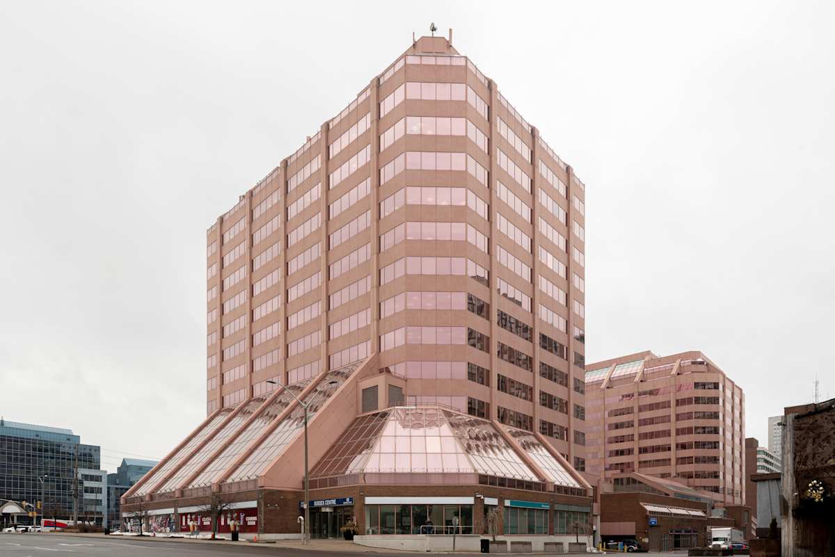 Sussex Centre Mississauga Regus (IWG) Sussex Centre Mississauga