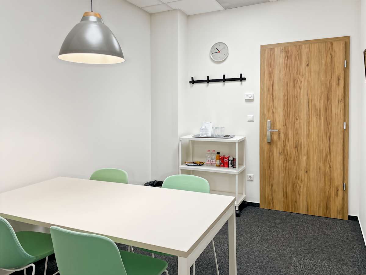 Regus (IWG) SzepvÃ¶lgyi Office Park Budapest