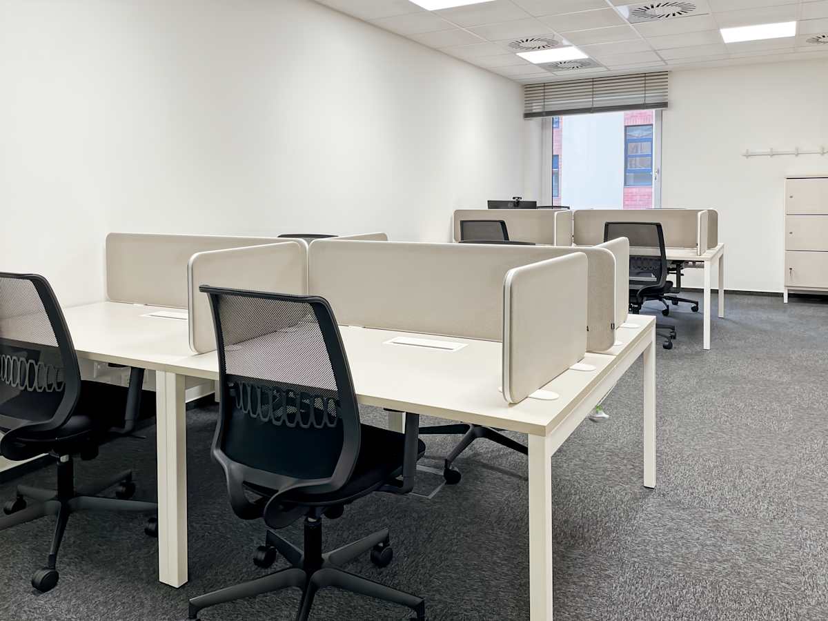 Regus (IWG) SzepvÃ¶lgyi Office Park Budapest