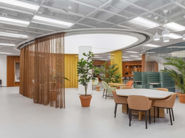 Signature by Regus (IWG) Szervita Square Building Budapest